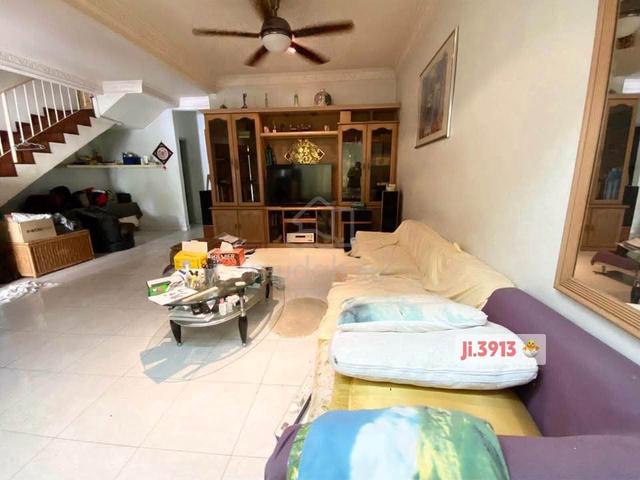 Taman Sri Andalas 2 Storey 20x70 Renovated Good Condition Facing Field 1