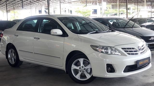 2013 Toyota COROLLA ALTIS 1.8 G F/L BLACK LEATHER - 1