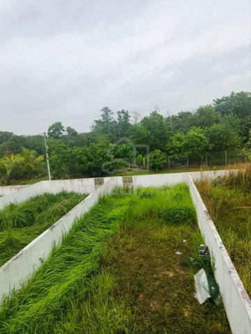 LARGE EXTRA BACKYARD 2 Storey Ara Sendayan 1