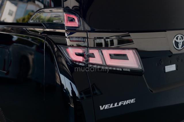 2022 Toyota Vellfire Golden Eye (SUNROOF) - 4