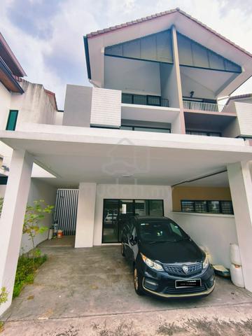 Renovated 2.5 Storey Frangipani Encorp Cahaya Alam Seksyen U12 1