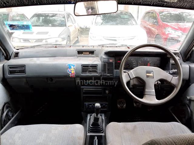 1988 Nissan Sunny Sentra 1.5 (M) Japan Classic - 5