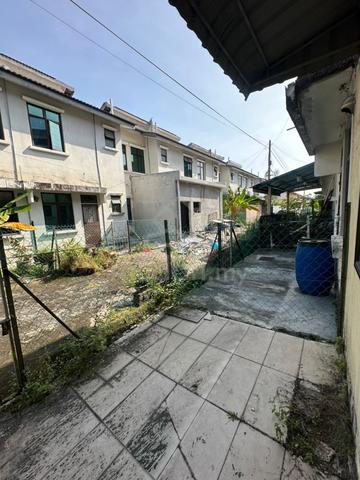 2 Storey Terrace House Bandar Puteri Klang 4 Bedrooms Kitchen Cabinet 4