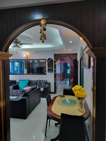 Diamond Residences 1