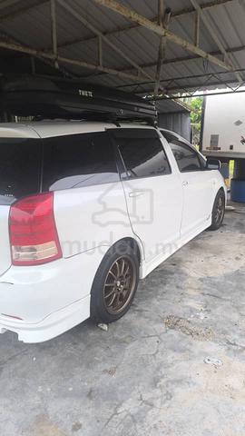 2012 Toyota WISH 1.8 G ZGE20G FACELIFT (A) - 2