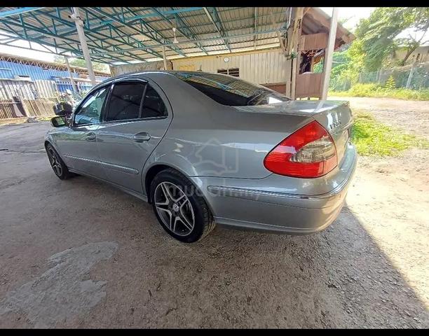 2008 Mercedes Benz E-CLASS 1.8 200 K ELEGANCE - 4