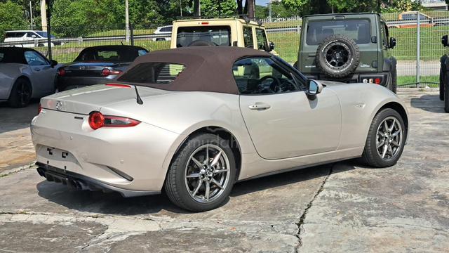2023 Mazda MX-5 1.5 S SPECIAL BOSE / BROWN LEATHER - 4