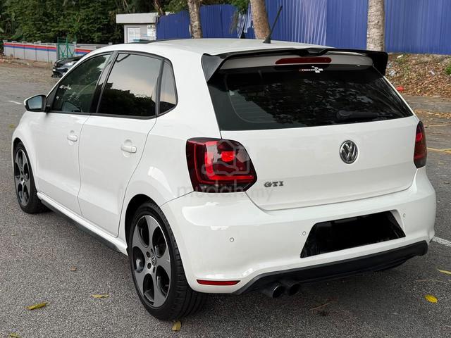 Volkswagen POLO 1.4 GTi 2014 (CBU) (A) CAN LOAN - 5