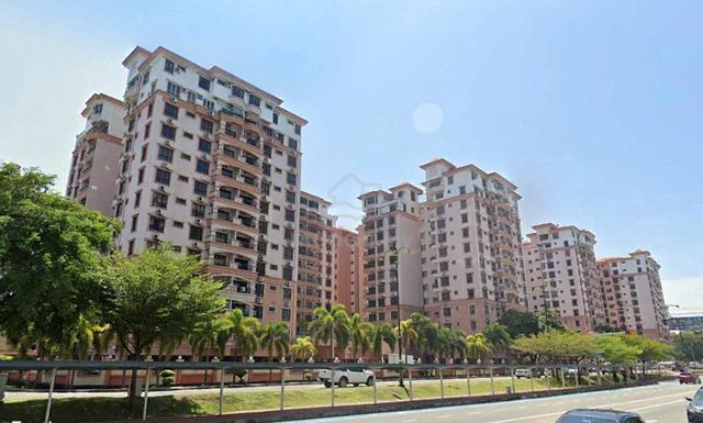 Marina Court 1