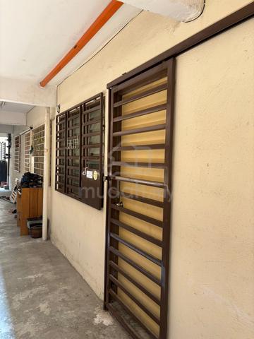 Single Room Lembah Subang 2 1