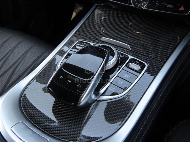 2022 Mercedes-Benz G63 AMG 4.0 V8 Carbon Interior - 4