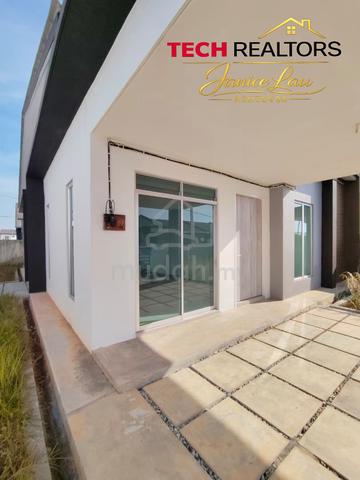 Single Storey Terrace House (Intermediate Lot + Extra Land) at Sg Peta 1