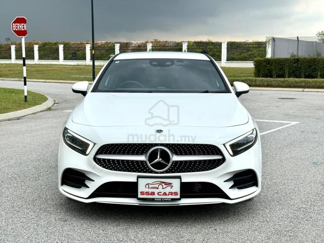MILLAGE ONLYY 812KM MERCEDES BeNZ A180 2022 H/BACK - 2