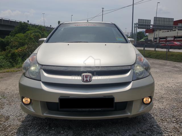 2005 Honda STREAM RN3 2.0 i-VTEC (A) - Facelift - 3