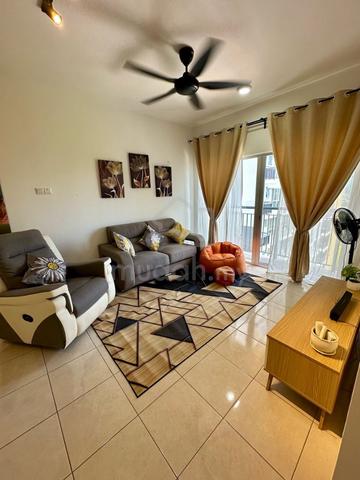 Platinum Splendor Residensi Semarak 1