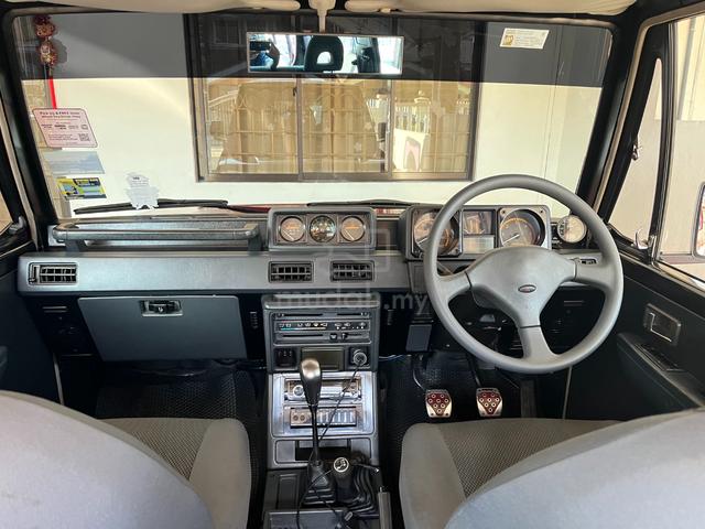 Mitsubishi PAJERO 2.5 (M) Turbo Rare 2 door - 4
