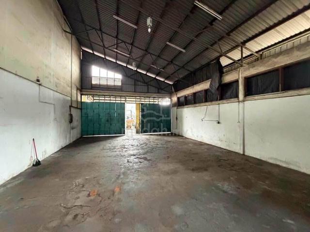 CHEAPEST Below MV Factory / Warehouse Taman Malim Jaya Bachang Melaka 1