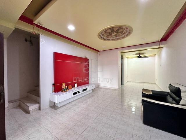 Mutiara rini,jalan jasa, double storey, unblock view, renovated 1