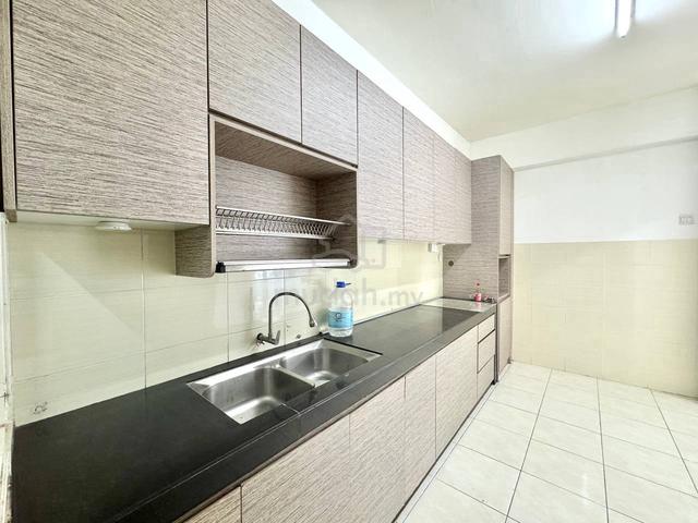Green Suria Apartment 1