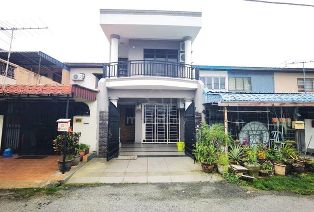 Fully Reno Facing Open‼️ 2 Storey Terrace Serdang Jaya Seri Kembangan 1