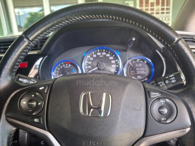 2015 Honda CITY 1.5 V (A) - 4
