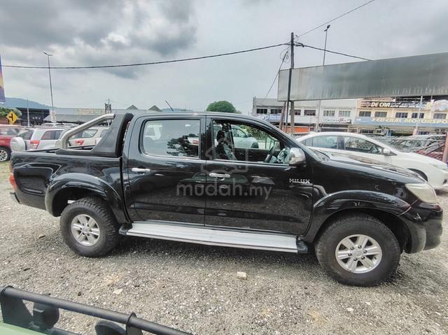 2012 Toyota HILUX 2.5 G (A) - 5
