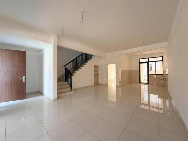 Senadi Hills Iskandar Puteri Double Storey Terrace House 1