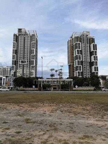 Lake Point Residence 1