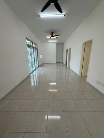 Kulai / IOI House / Single Storey Corner / 4b2b / bare new 1