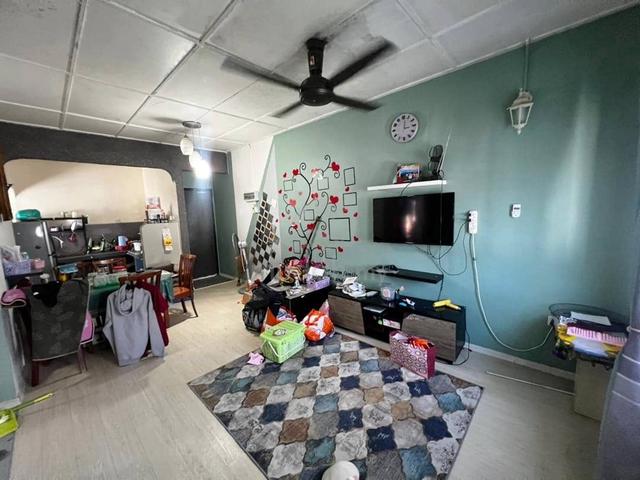 Flat Taman Pelangi Indah 1