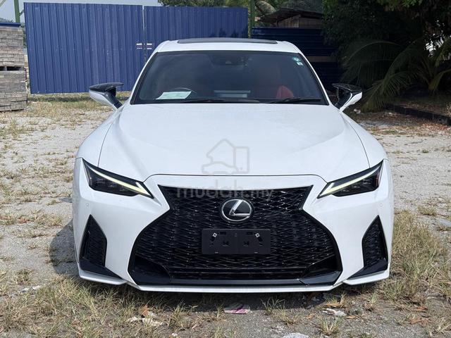 2022 Lexus IS300 2.0 F SPORT TRD BODYKIT [25K KM] - 2