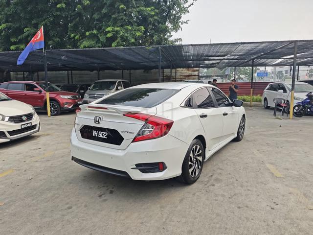 2016 Honda CIVIC FC 1.8 (AUTO) - 3