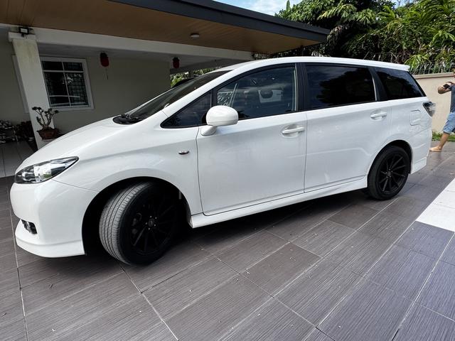2012 Toyota WISH 1.8 S FACELIFT (A) - 5