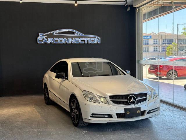2011 Mercedes Benz E250 Coupe 1.8T CGI BLUEEFCY - 1