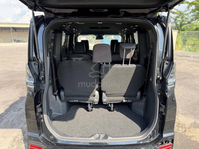 2023 Toyota VOXY 2.0 S-Z (A) - 5