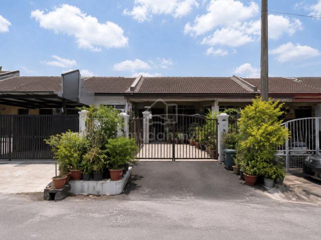 Instant Drop RM45K — Taman Dato' Demang, 1,302sf, Seri Kembangan 1