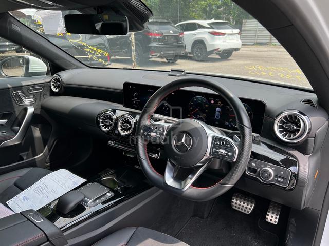 UNREG 2023 Mercedes Benz A180 1.3 AMG LINE / OFFER - 5
