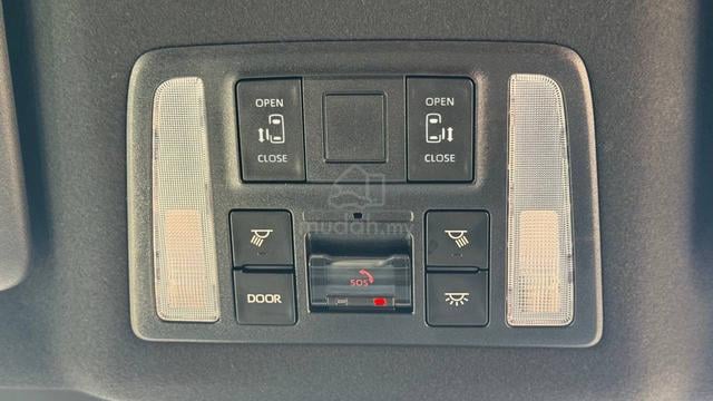 Toyota VOXY 2.0 SG (7 SEATER, 2 PWRDOOR) - 5