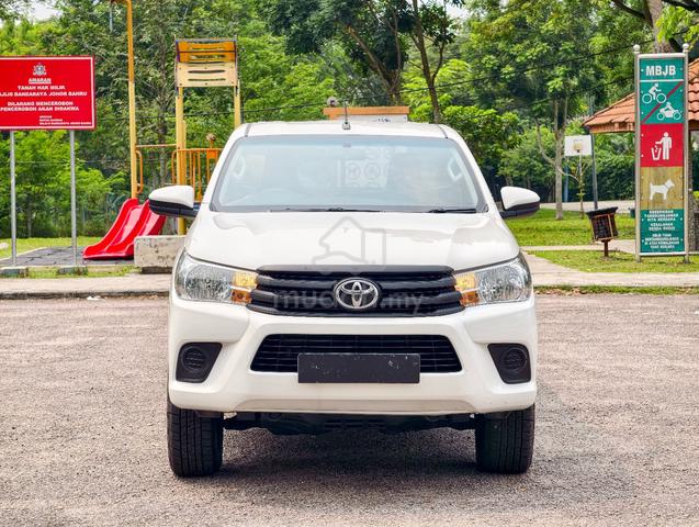 2019 Toyota HILUX 2.4 Single Cab (M) - 3