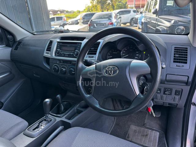 2012 Toyota HILUX 2.5 G (A) Boleh Loan - 5