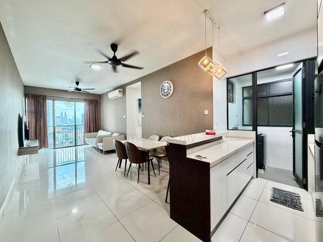KL Traders Square Residences 1