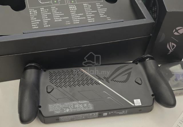 【Pre-Loved】ASUS ROG Xbox Ally X – 1TB Black - photo 3 of 3