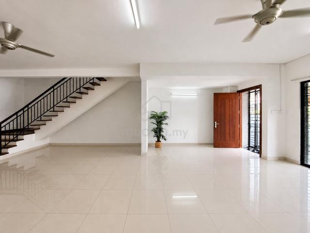 Renovated 2 Storey Terrace House in Saffron Hills, Denai Alam For Sale 1