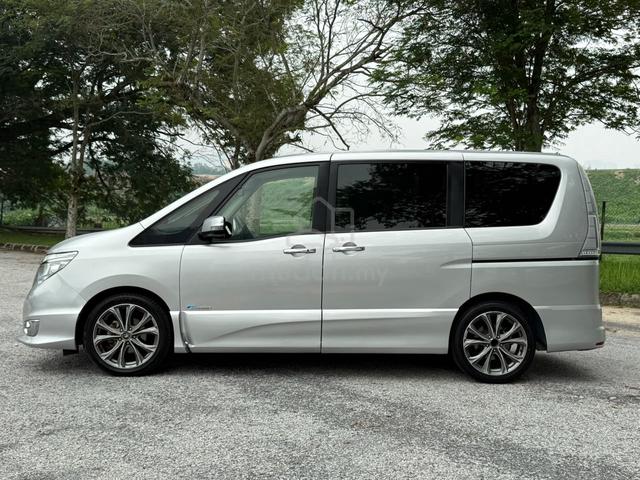 2017 Nissan SERENA 2.0 S-HYBRID HIGHWAY STAR - 3