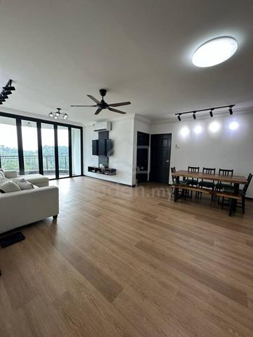 Venice Hill 1