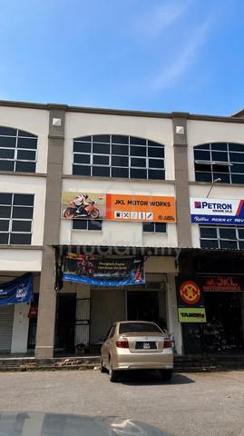 Desa Ilmu 3 storey shoplot for sale 1