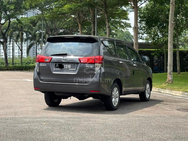 2018 Toyota INNOVA 2.0 G Low Mileage 44k km only - 2