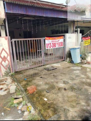 Double Story Low Cost Jalan Mempelam Jenjarom 1