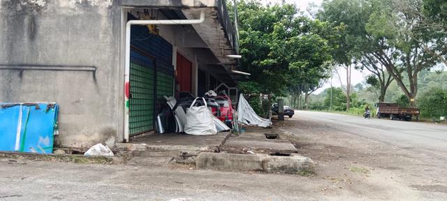 SHOP LOT/Factory 1