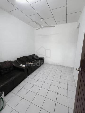 Taman Daya 1 Storey House for RENT Rumah Sewa daya Austin setia 1